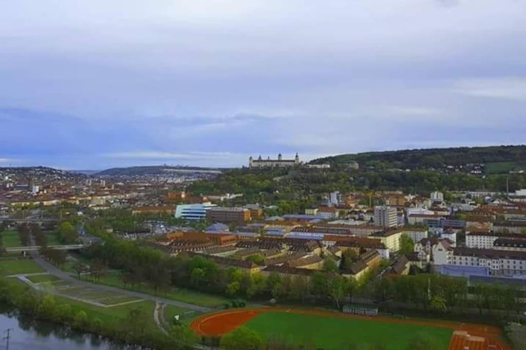 Willkommen In Wuerzburg اهلا بكم فى Willcome Εξωτερικό φωτογραφία